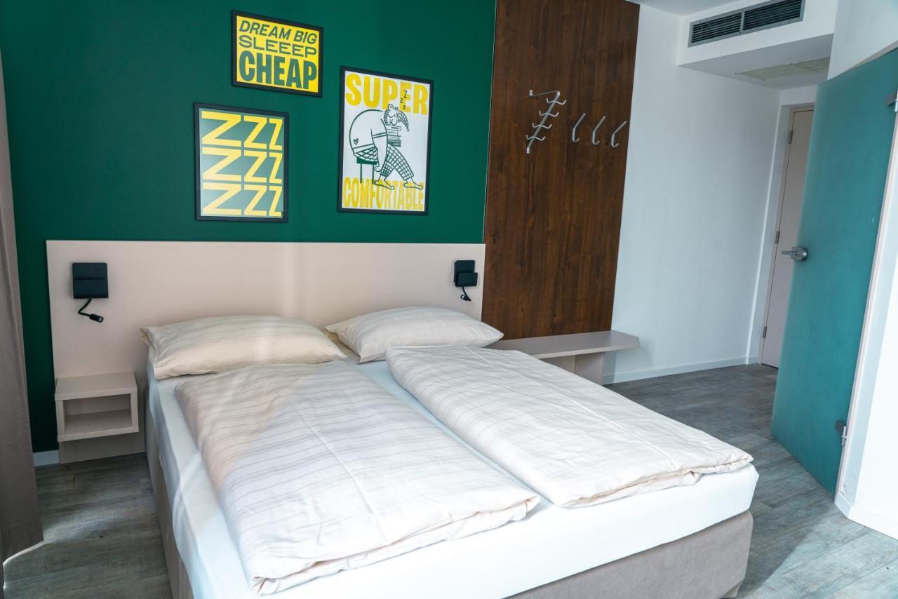 SLEEEP HOTEL Ansfelden Exterior foto